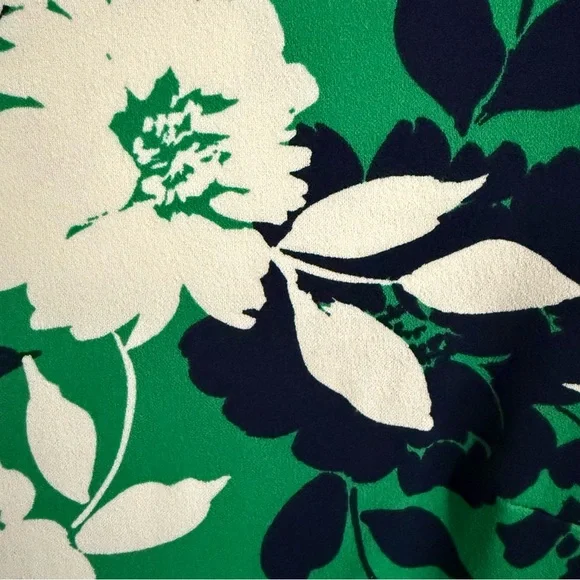 SLNY Floral Green and White Dress - Picture 4 of 5